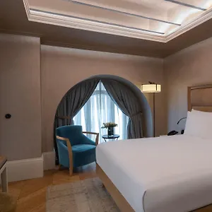 10 Karakoy Отель