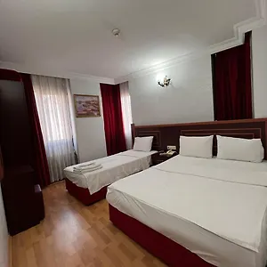 Otel Red White