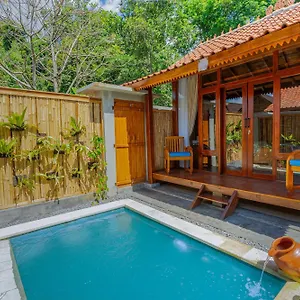 ngesil-private-joglo-pool.ubudhotelsnow.com/