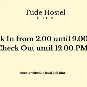 hostel-tude-ubud.ubudhotelsnow.com/